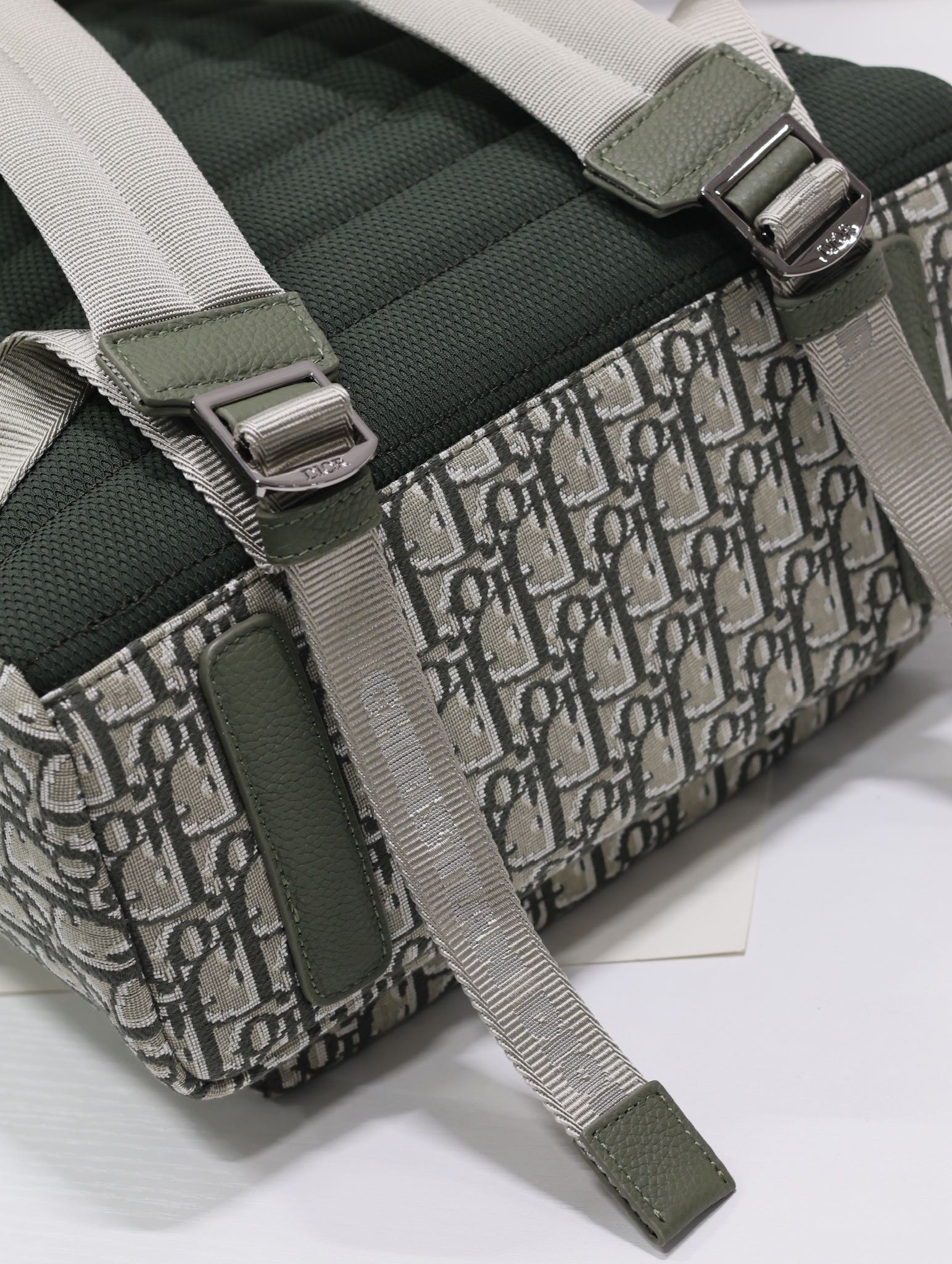 [TOP] Christian Dior  Backpack 30×42×15CM -Army Green