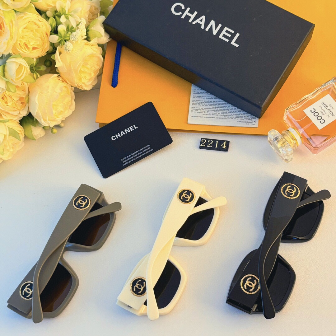 [TOP] CHANEL Sunglasses - 3 Colors