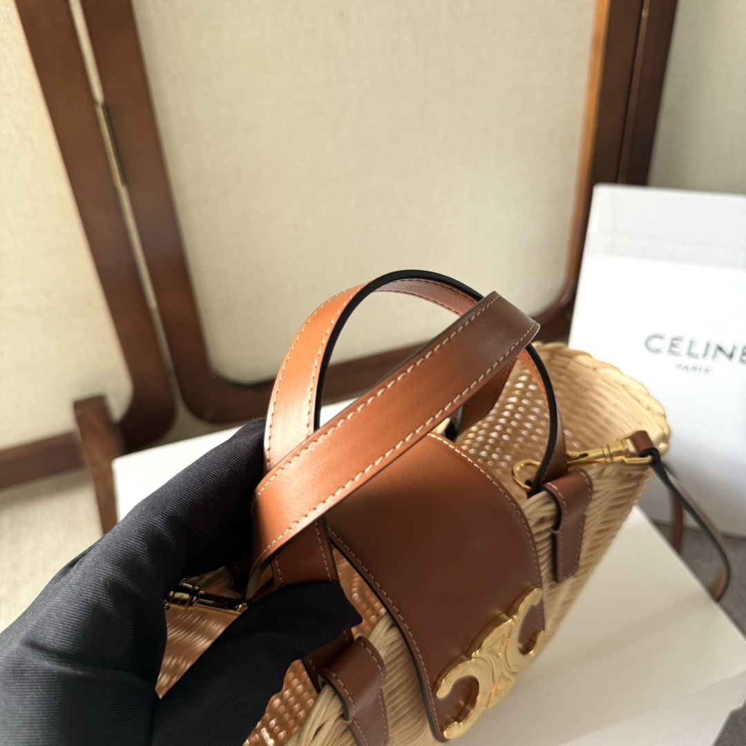 [TOP] CELINE Cow Leather Woven Bag 32*14*7cm - Apricot