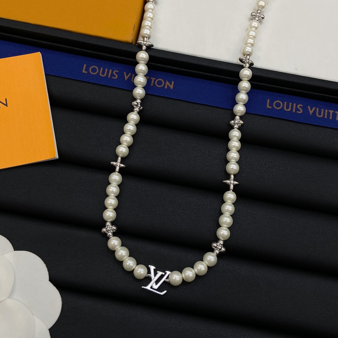 [TOP] Louis Vuitton LV Necklaces + Bracelets - 3 Colour