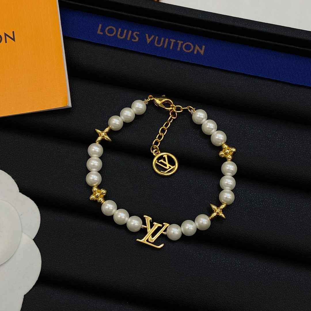 [TOP] Louis Vuitton LV Necklaces + Bracelets - 3 Colour