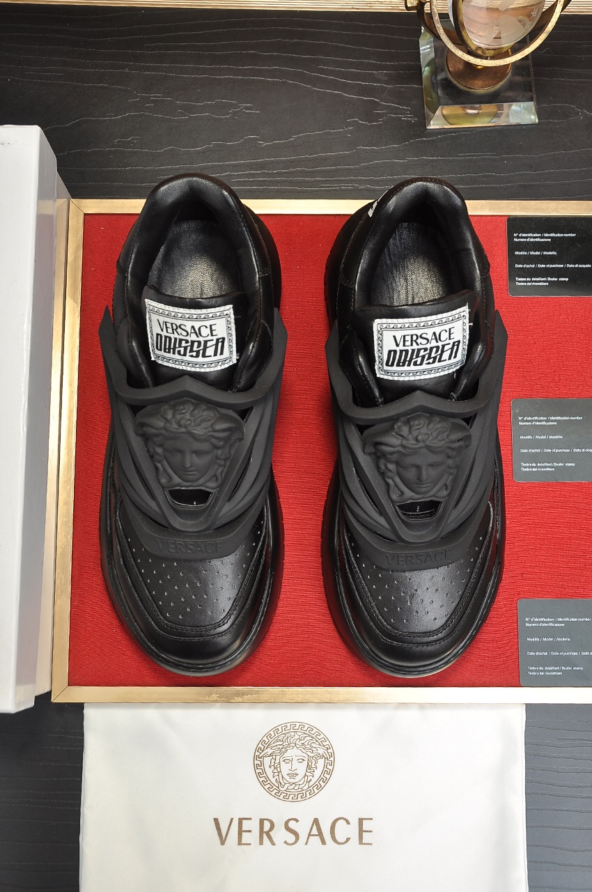 [TOP] VERSACE Men's Cowhide Shoes - 2 Colors