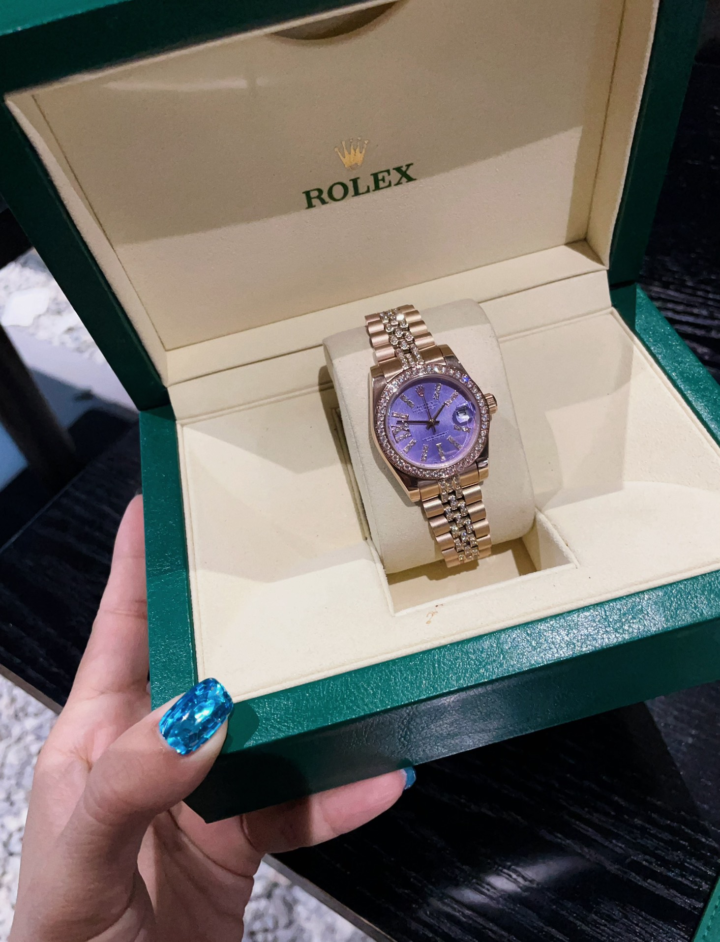 [TOP] ROLEX Purple Dial Watch 31mm - Rose Gold