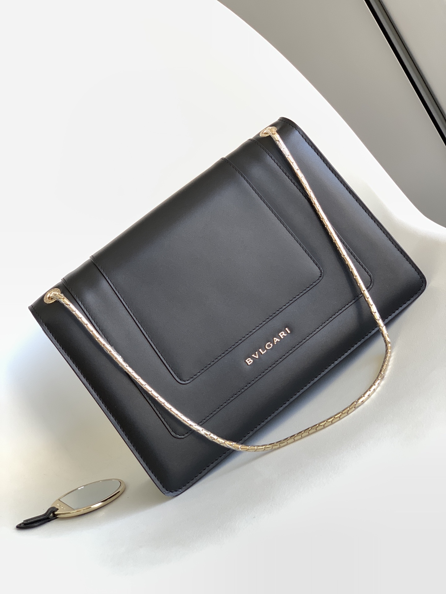 [TOP] BVLGARI Serpenti Forever Crossbody Bag 27.5x18x7cm - Black