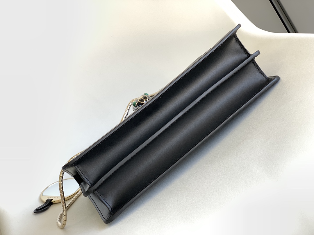 [TOP] BVLGARI Serpenti Forever Crossbody Bag 27.5x18x7cm - Black