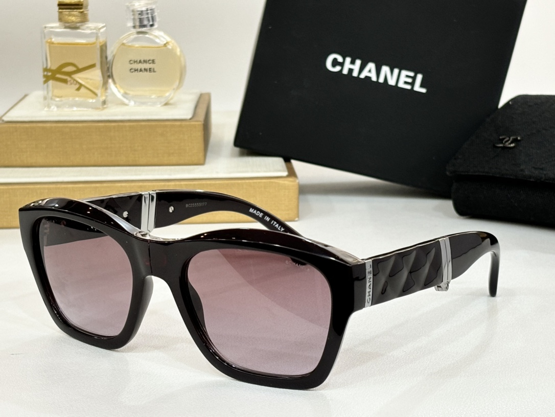 [TOP] CHANEL Fold Sunglasses - 4 Colors