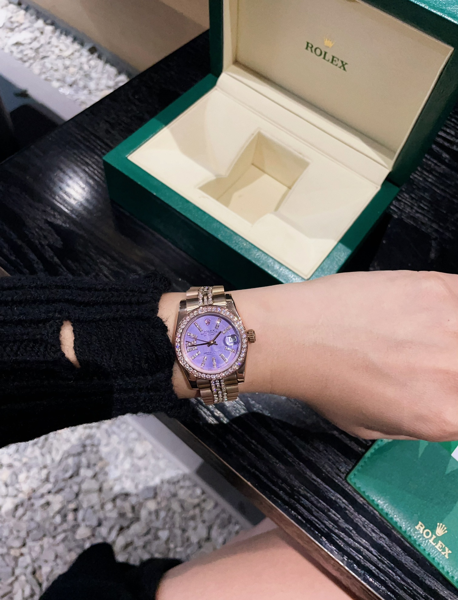 [TOP] ROLEX Purple Dial Watch 31mm - Rose Gold