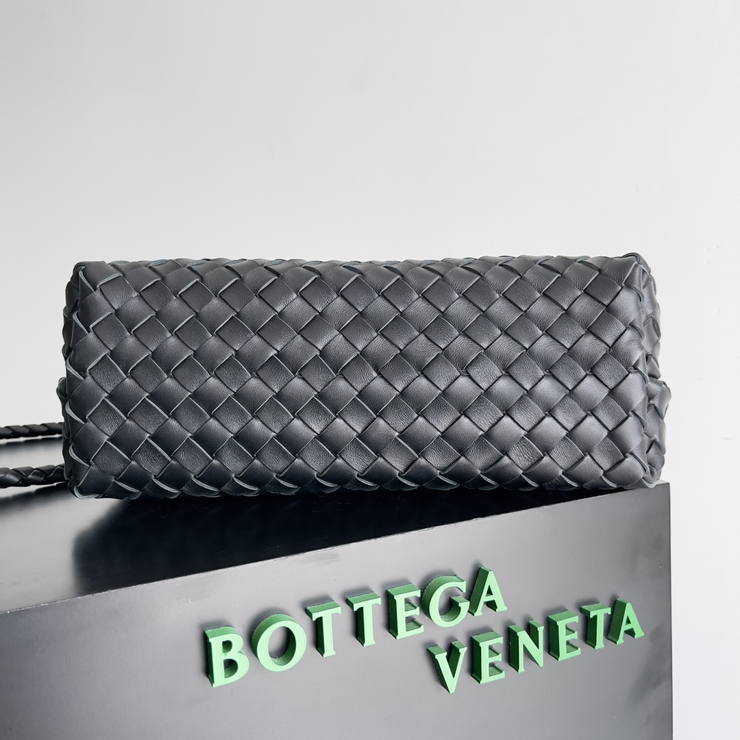 [TOP] Bottega Veneta BV Andiamo Bags 32 x 24 x 12 cm - Black