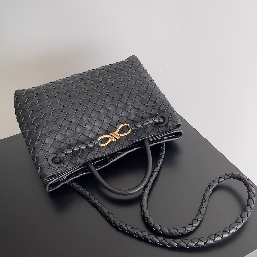 [TOP] Bottega Veneta BV Andiamo Bags 32 x 24 x 12 cm - Black