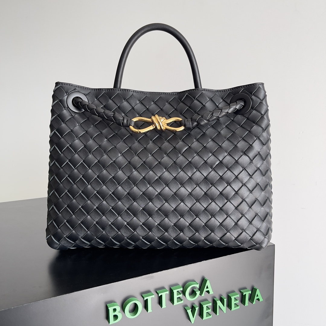 [TOP] Bottega Veneta BV Andiamo Bags 32 x 24 x 12 cm - Black