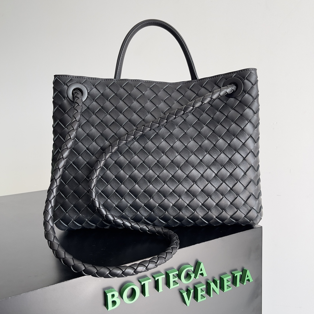 [TOP] Bottega Veneta BV Andiamo Bags 32 x 24 x 12 cm - Black