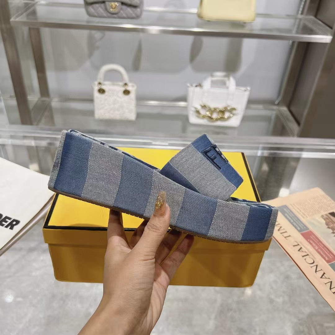[TOP] FENDI FF Logo Slippers - Denim