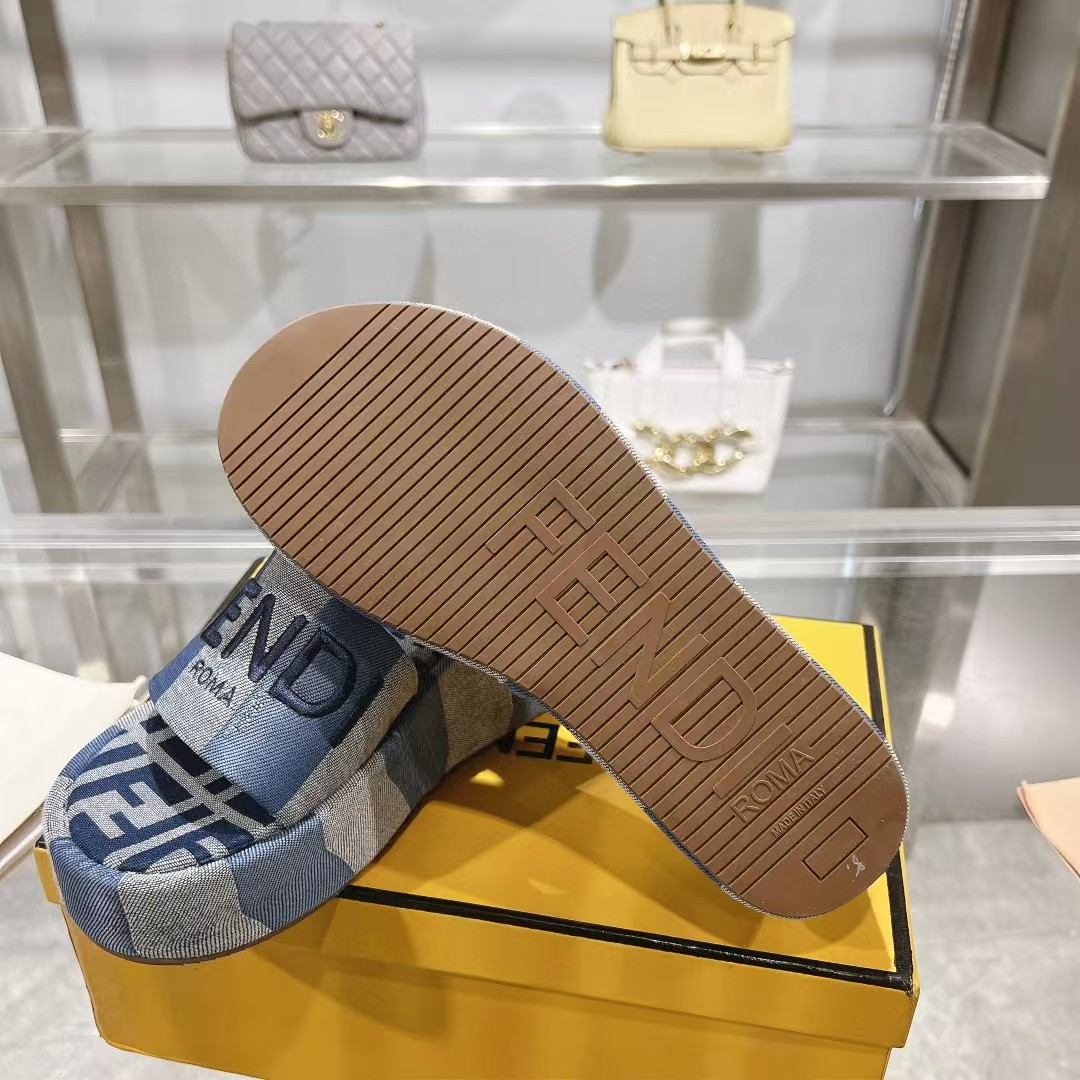 [TOP] FENDI FF Logo Slippers - Denim