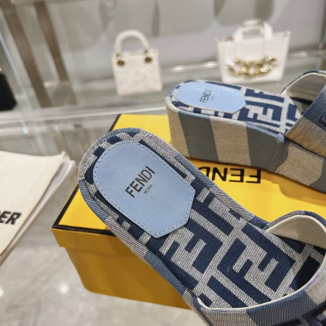 [TOP] FENDI FF Logo Slippers - Denim