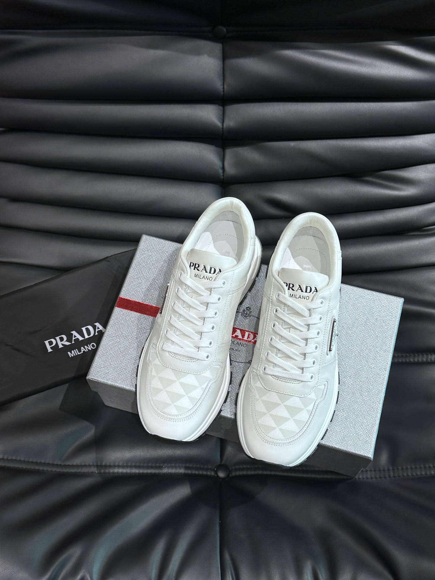 [TOP] PRADA Sports Shoes - 4 Colors