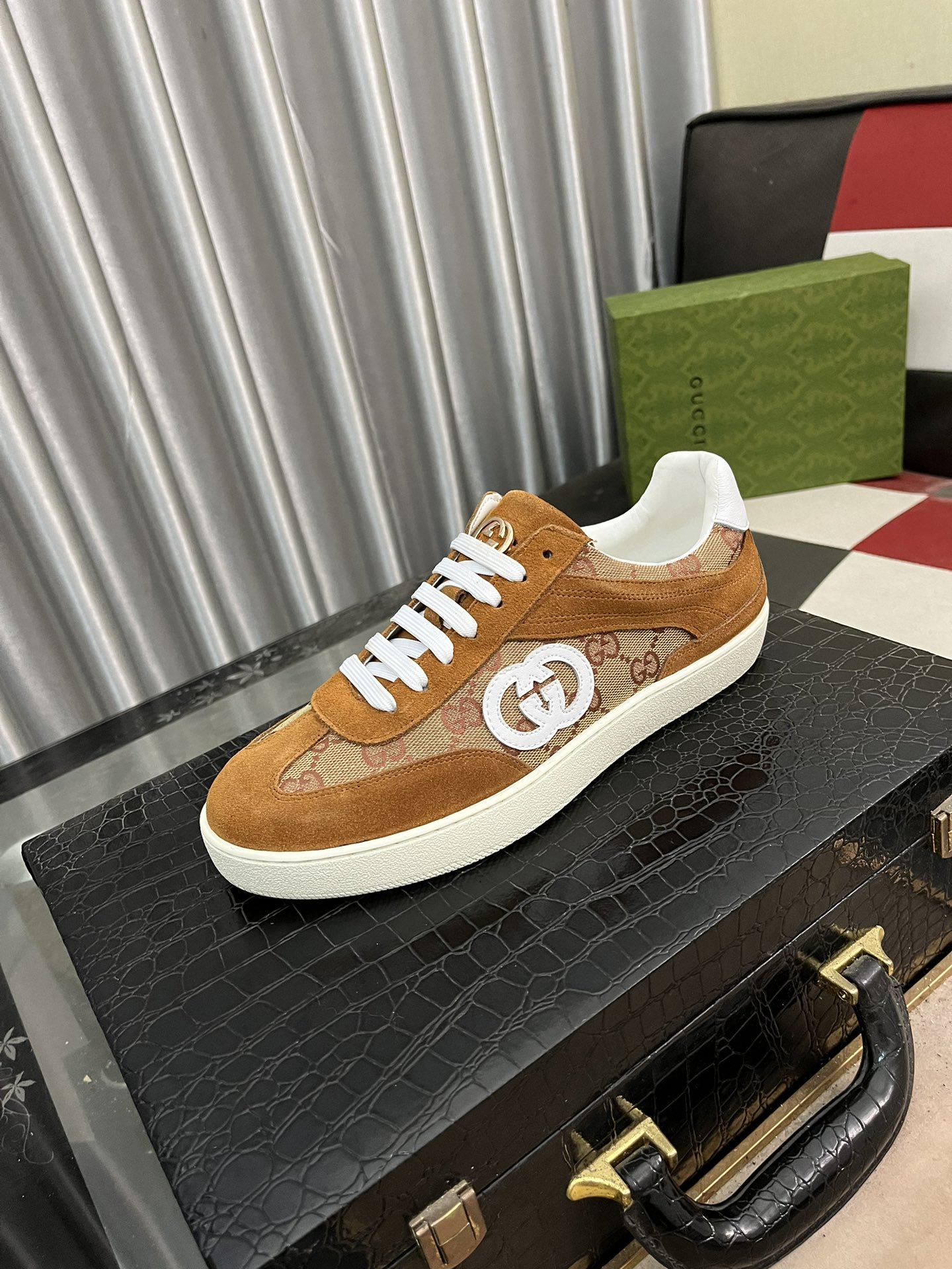 [TOP] GUCCI Men's  Casual Sports Shoes - 3 Colors