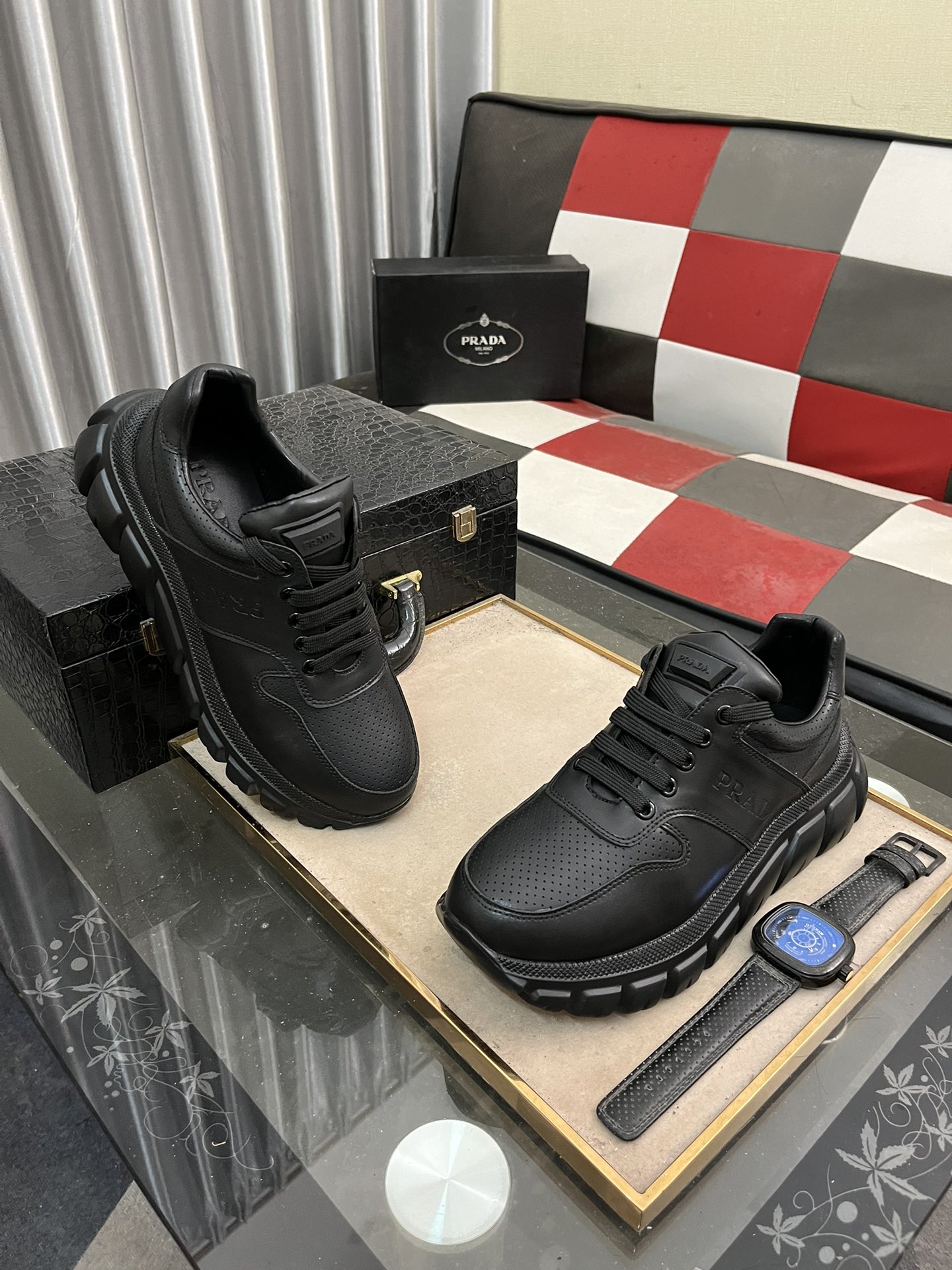 [TOP] PRADA Shoes - Black