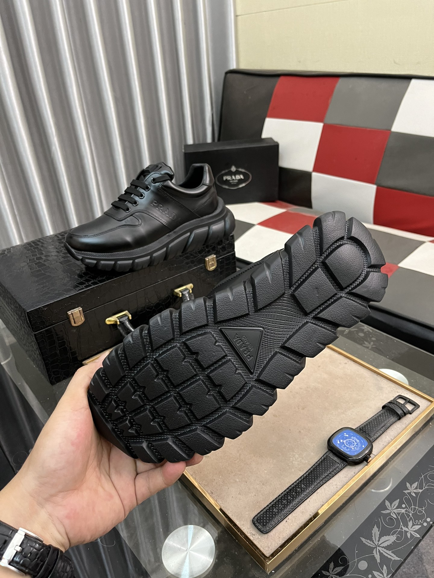 [TOP] PRADA Shoes - Black