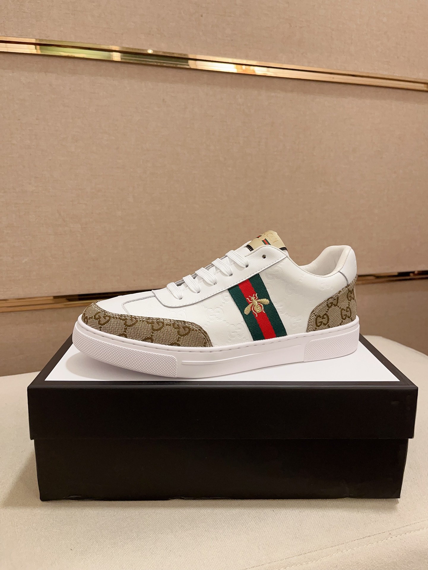 [TOP] GUCCI Men's  Casual Sports Shoes - 2 Colors