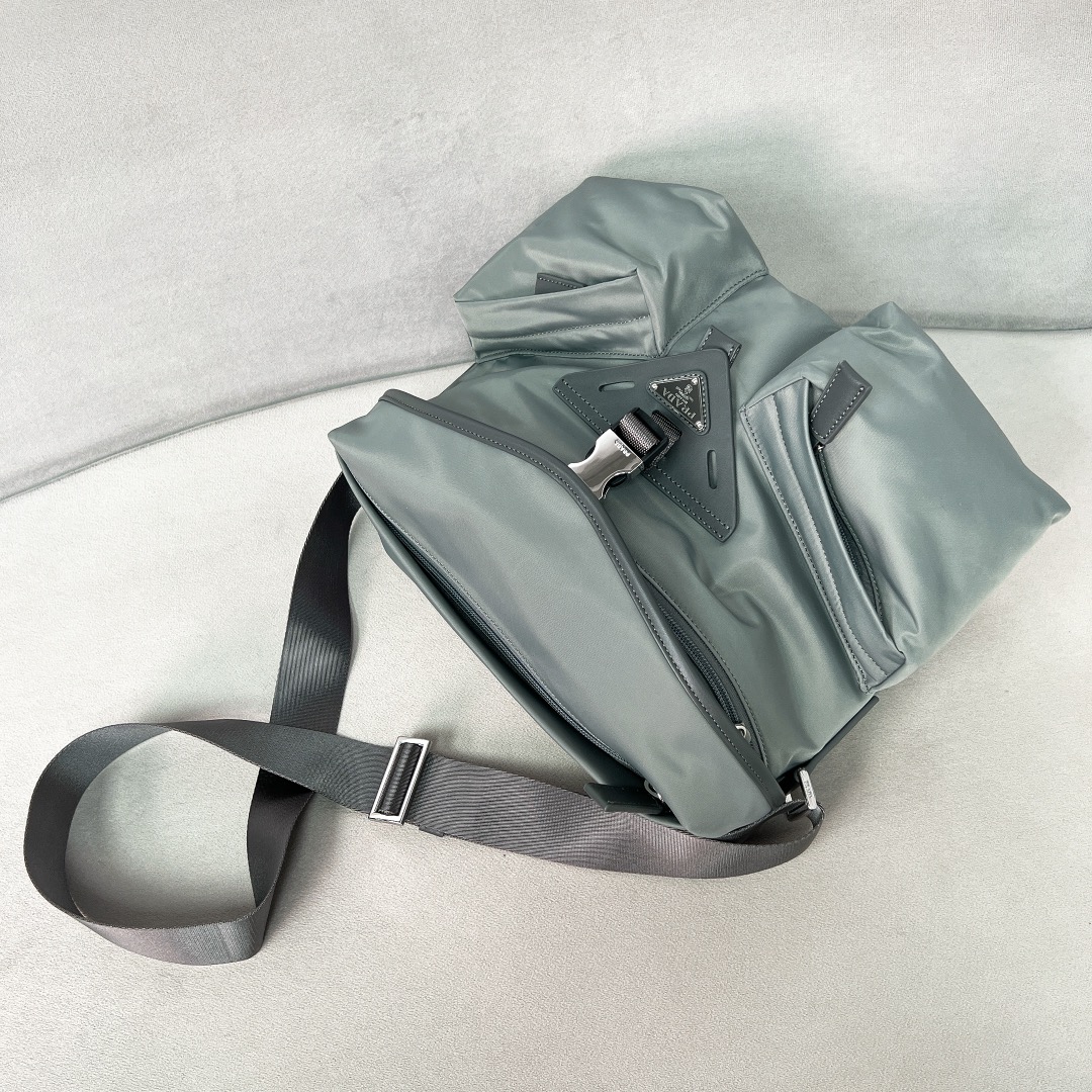 [TOP] PRADA Nylon Shoulder Bag 29x23x15cm - 2 Colour
