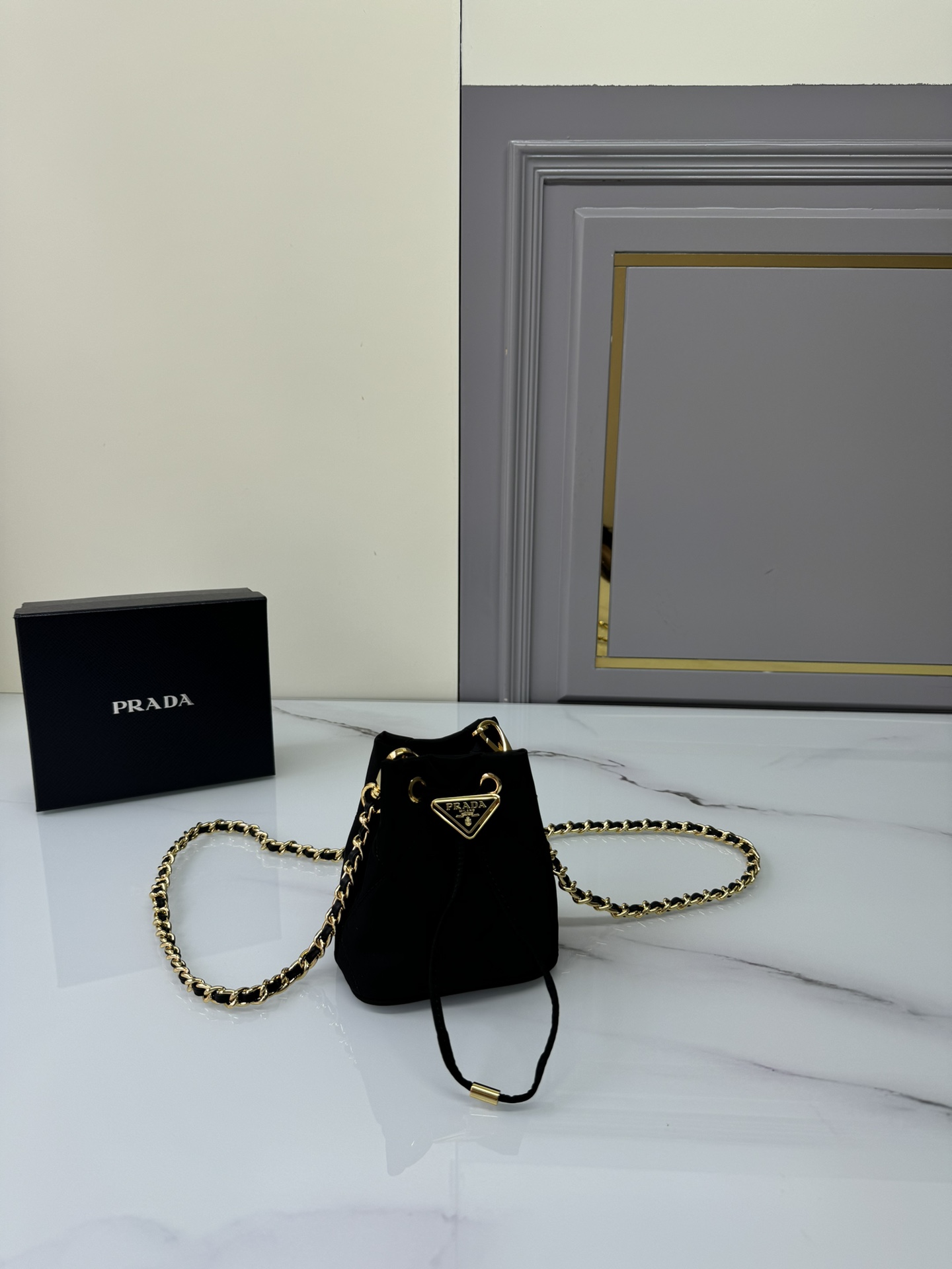 [Top] PRADA Embroidered Checked Bucket Bag 10x12x7cm - Black