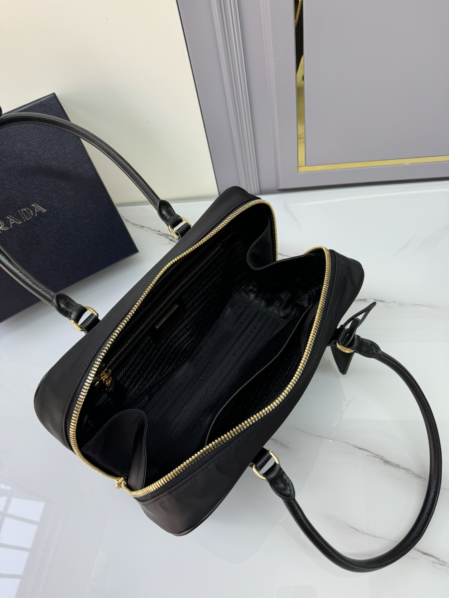 [Top] PRADA Nylon Antique Bag 25x14.5x7.5cm /30x17.5x9cm - 3 Colour