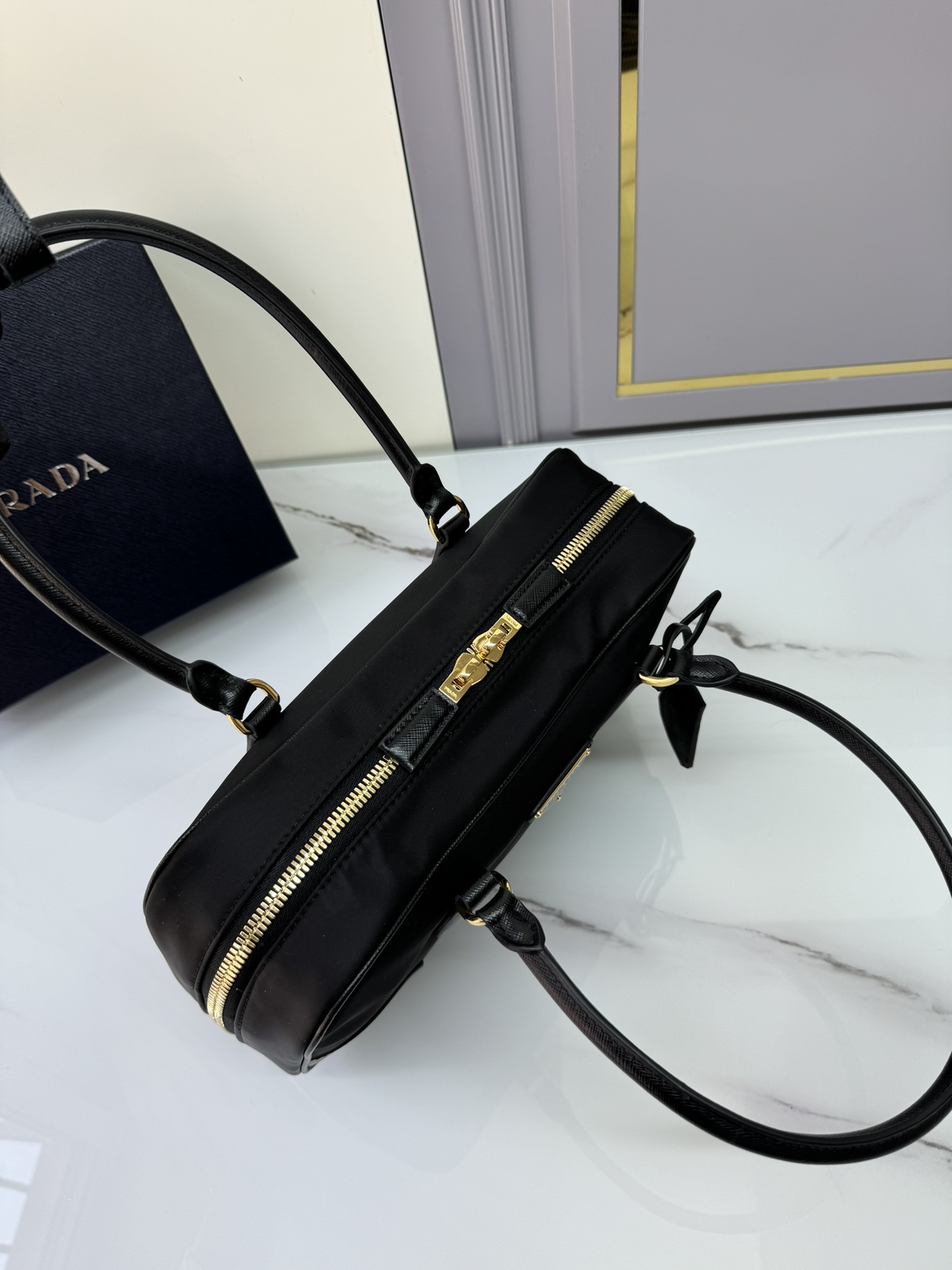 [Top] PRADA Nylon Antique Bag 25x14.5x7.5cm /30x17.5x9cm - 3 Colour