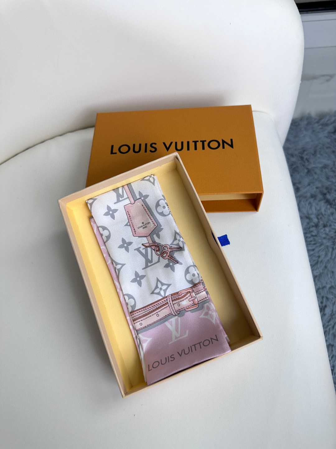 [TOP] Louis Vuitton LV Monogram Ribbon Scarf 120x8cm - 3 Color - 711 Luxury