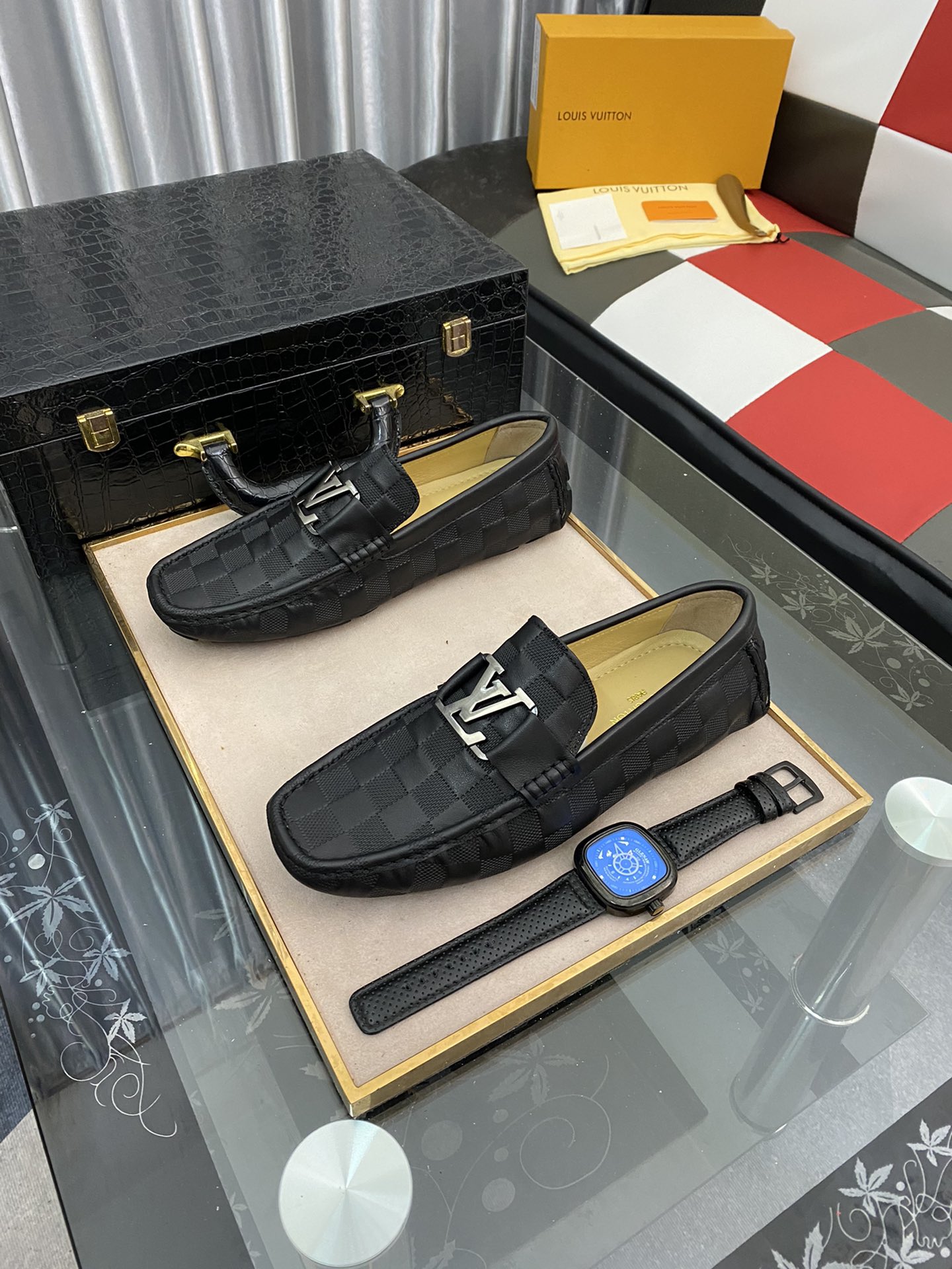 [TOP] Louis Vuitton LV  Men's Leather Shoes - Black