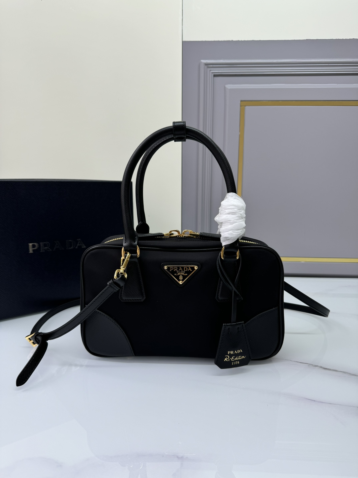 [Top] PRADA Nylon Antique Bag 25x14.5x7.5cm /30x17.5x9cm - 3 Colour