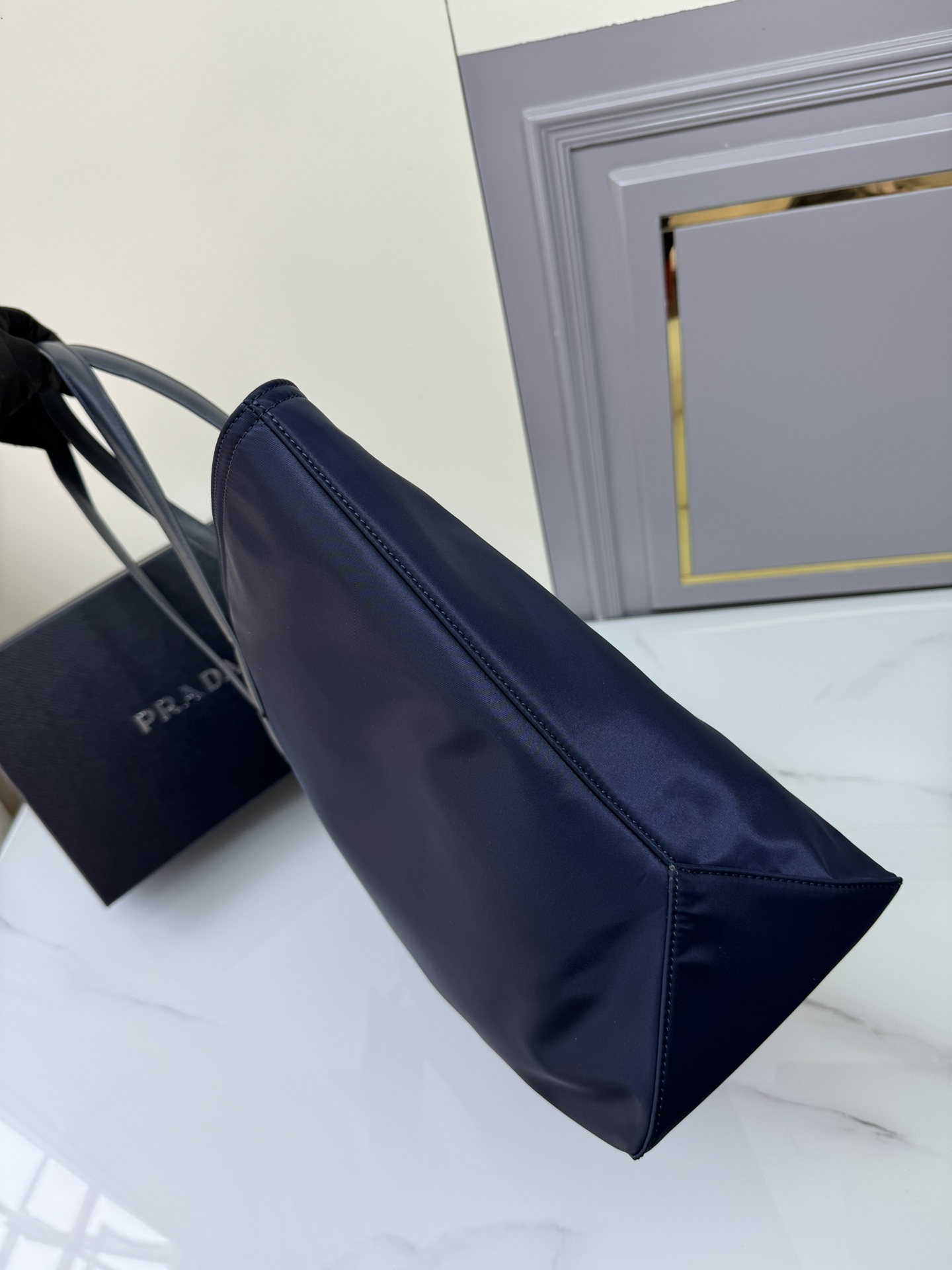 [TOP] PRADA Nylon Tote Bag 43x31x15cm - 2 Colour