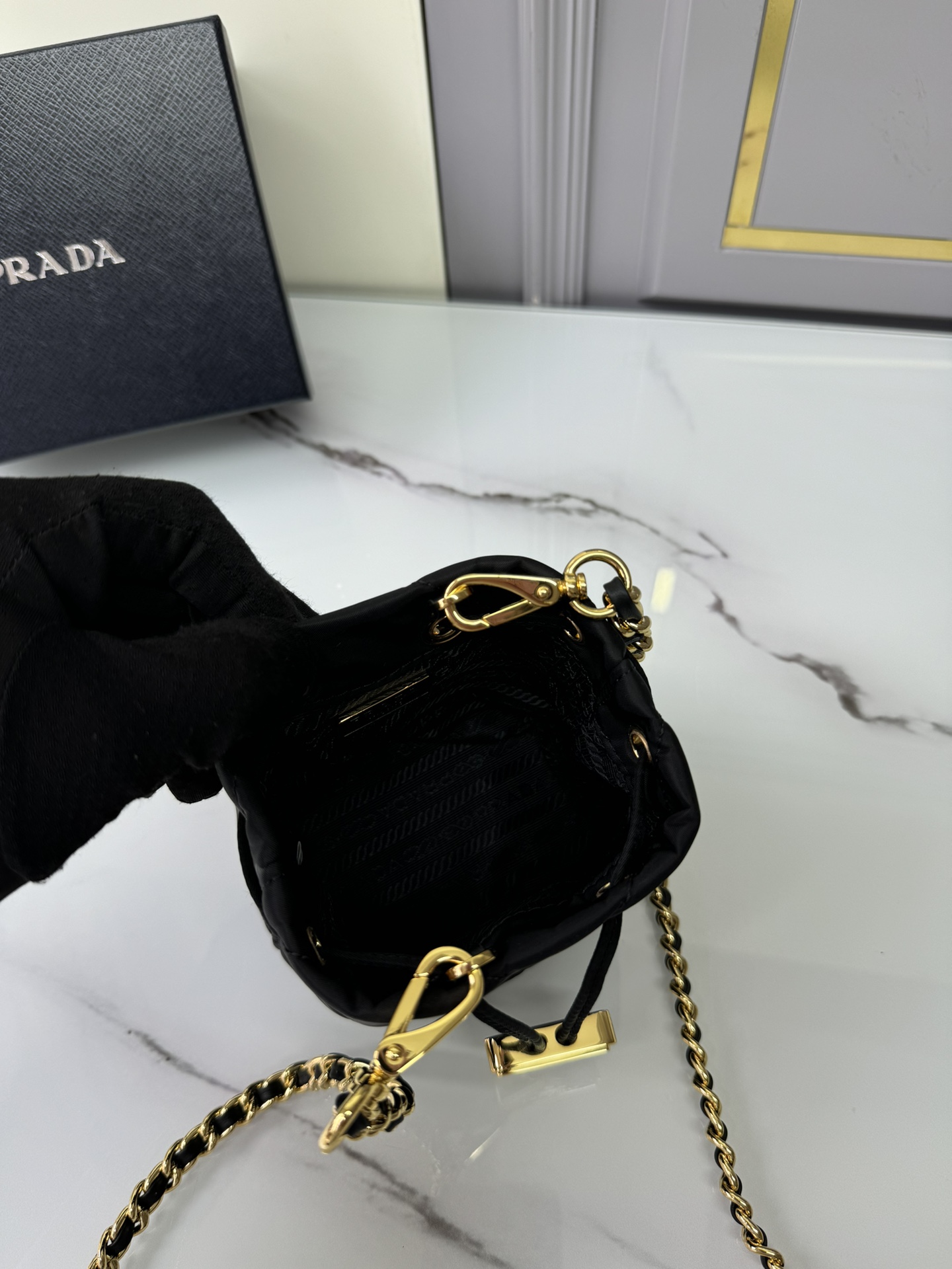 [Top] PRADA Embroidered Checked Bucket Bag 10x12x7cm - Black