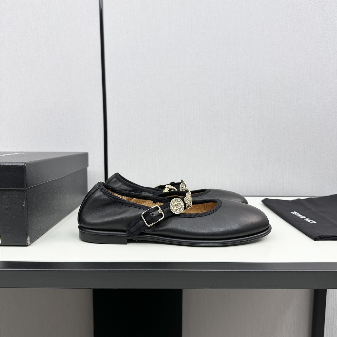 [TOP] CHANEL Leather Flats - 4 Color