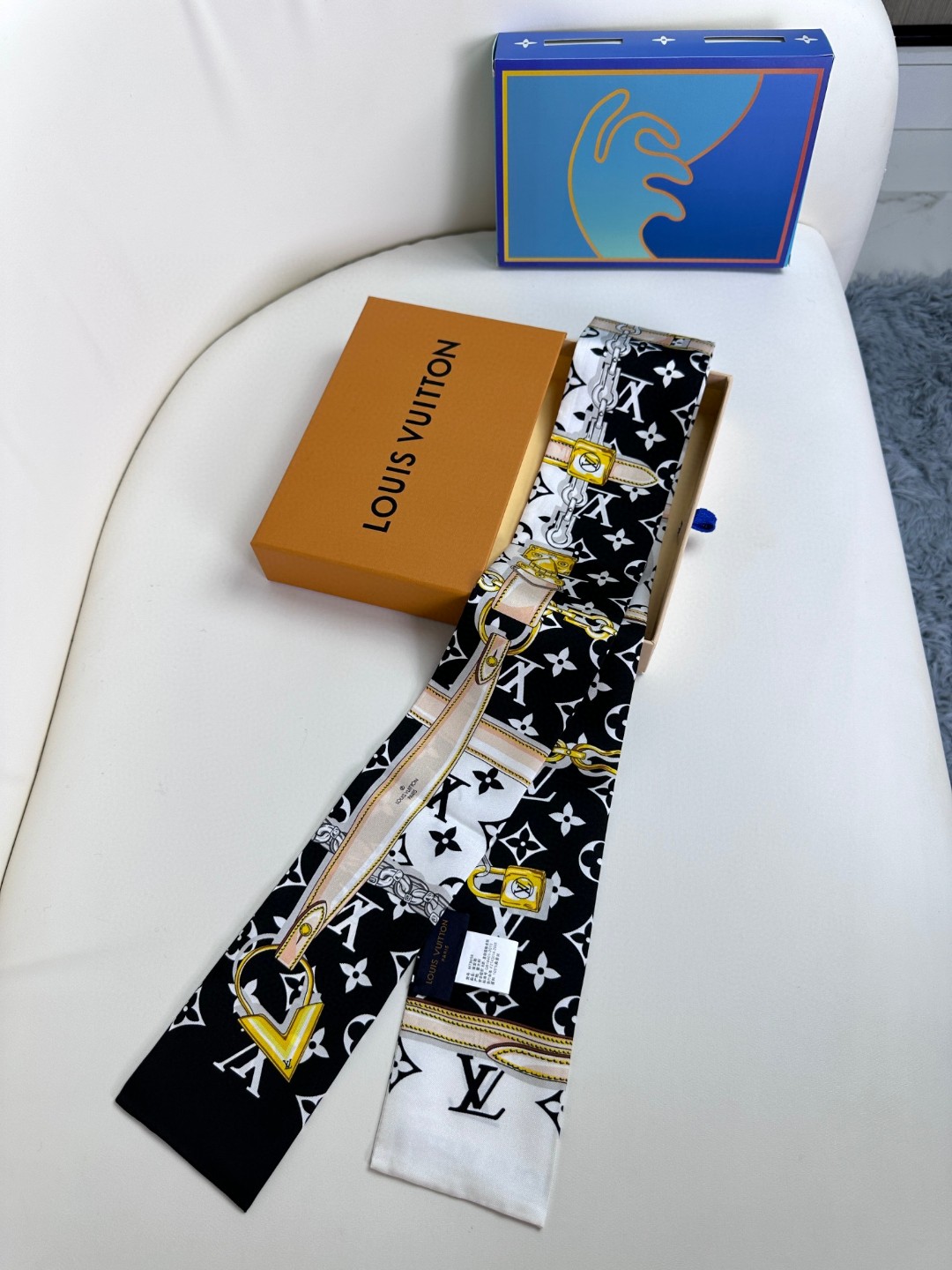 [TOP] Louis Vuitton LV Monogram Ribbon Scarf 120x8cm - 3 Color - 711 Luxury