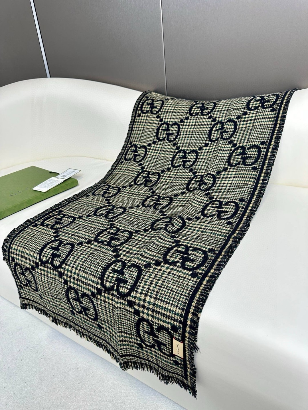 [TOP] GUCCI Scarf 47×180 cm - 3 Color