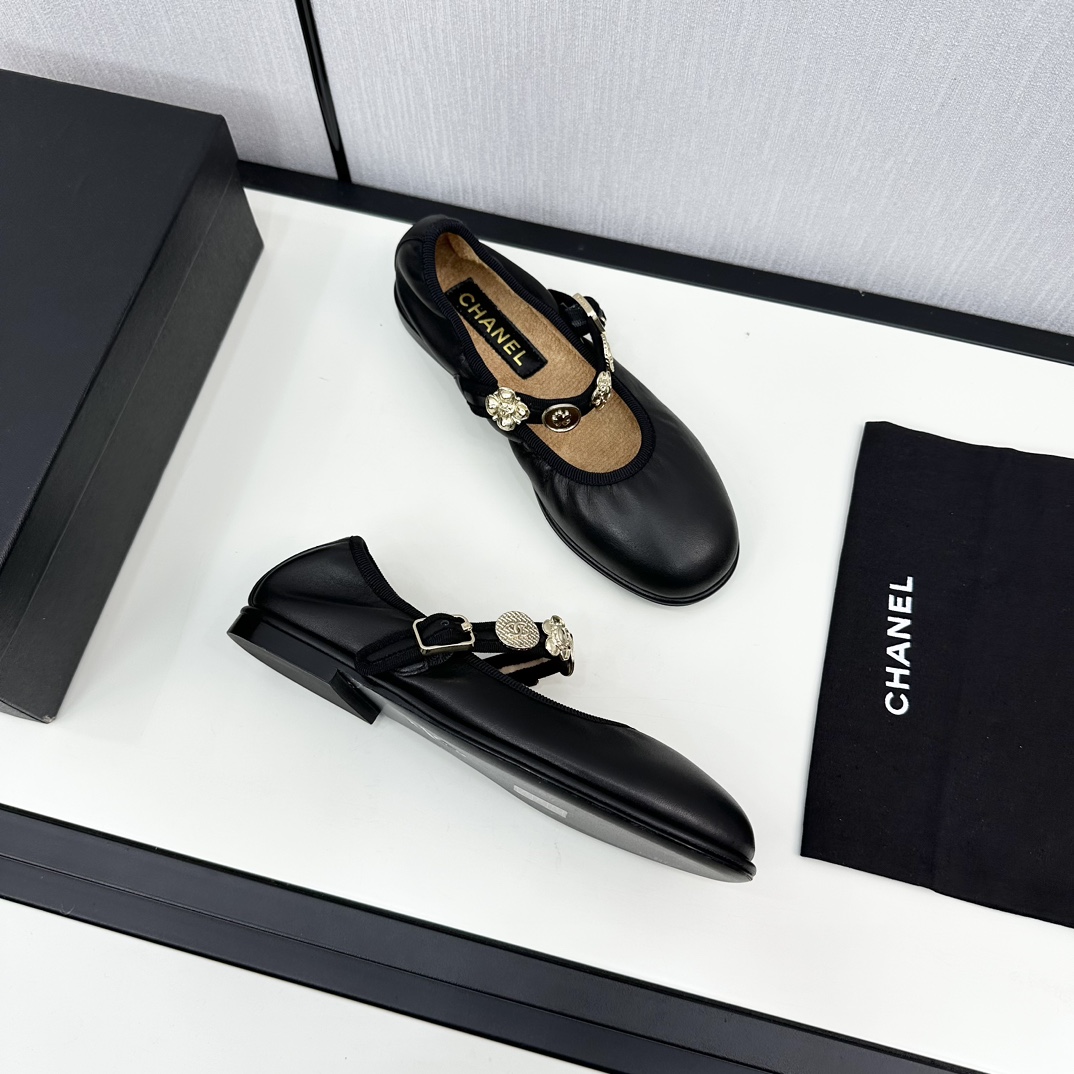 [TOP] CHANEL Leather Flats - 4 Color