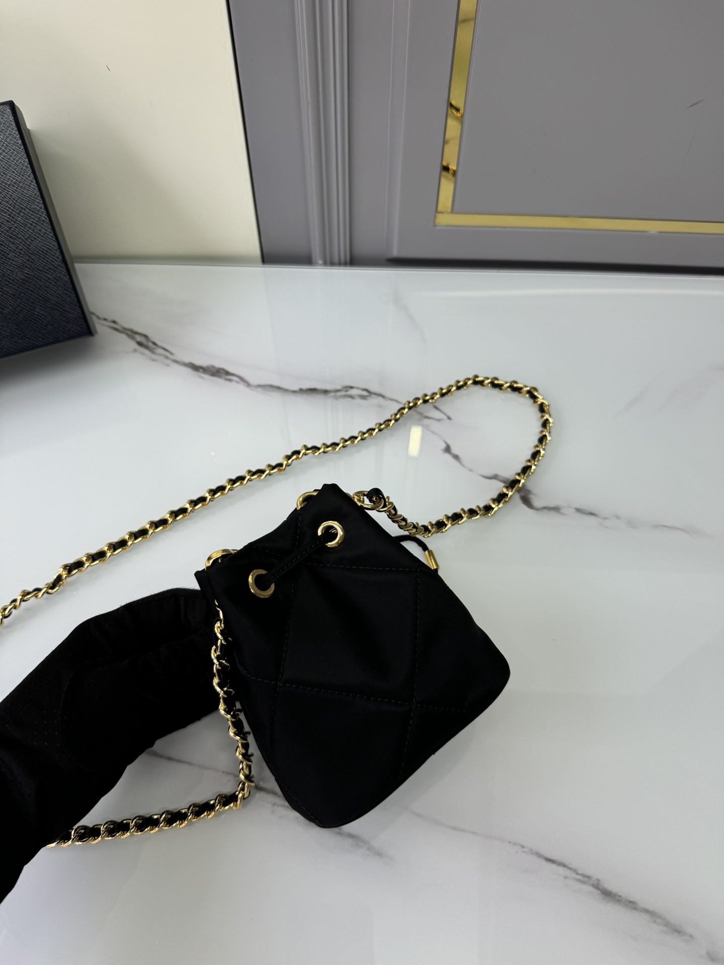 [Top] PRADA Embroidered Checked Bucket Bag 10x12x7cm - Black