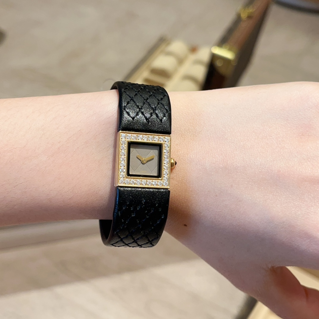 [TOP] CHANEL Watch  -8 Color