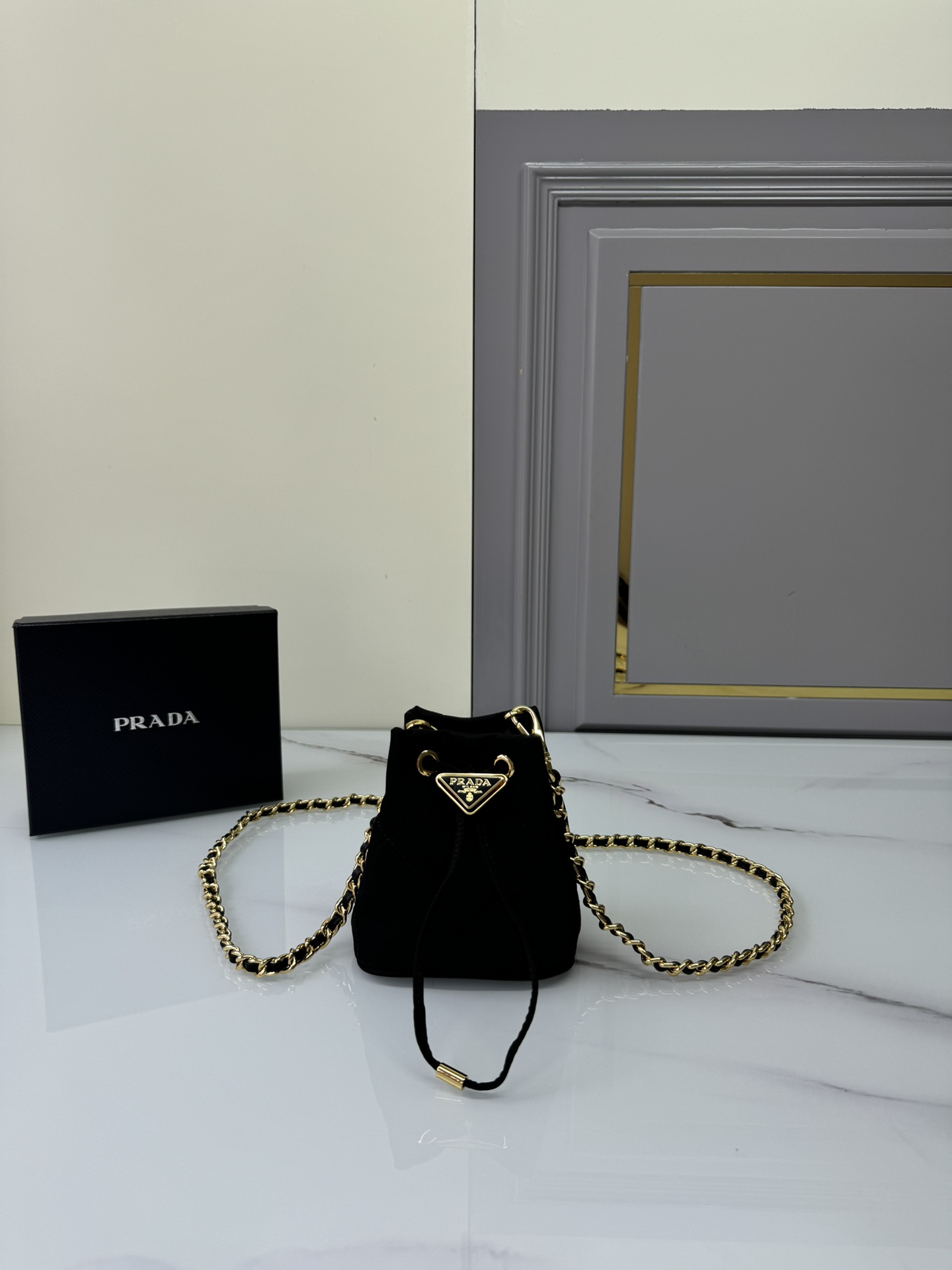 [Top] PRADA Embroidered Checked Bucket Bag 10x12x7cm - Black