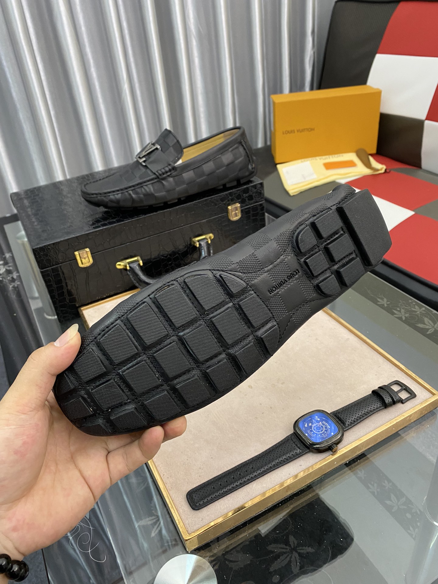 [TOP] Louis Vuitton LV  Men's Leather Shoes - Black