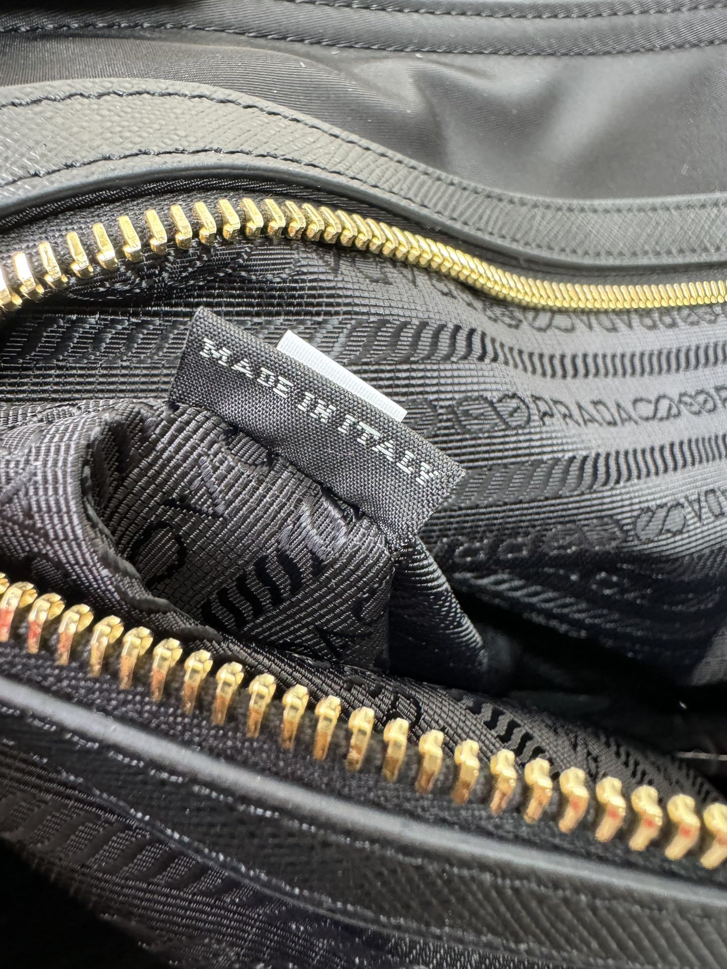 [TOP] PRADA Nylon Tote Bag 43x31x15cm - 2 Colour