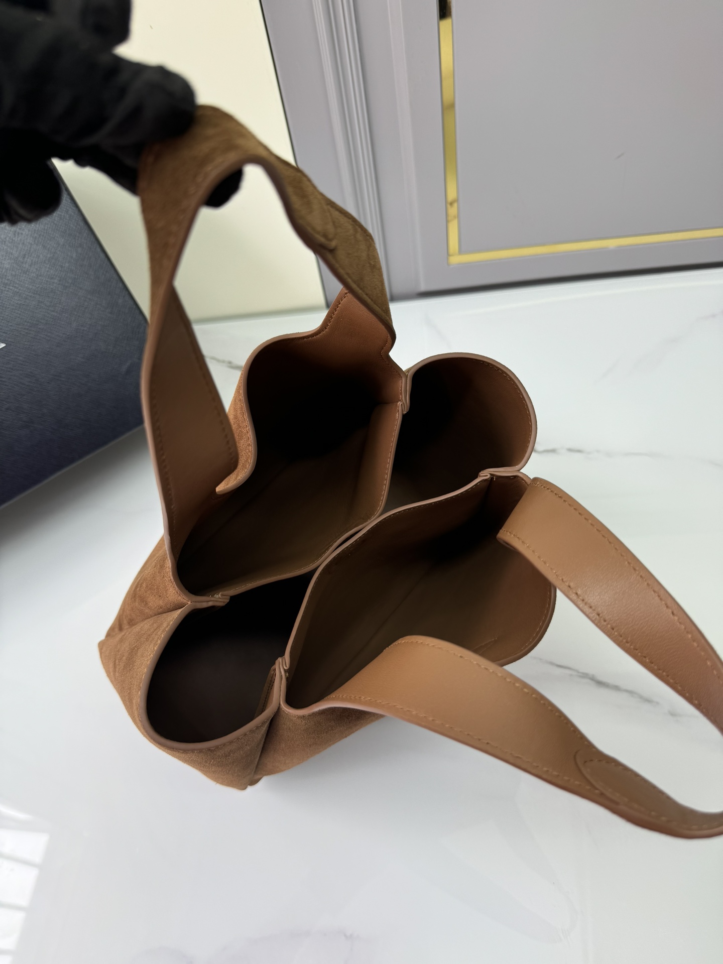 [Top] PRADA Sheepskin Bucket Bag 25x21.5x14cm/18x16x10cm - Brown