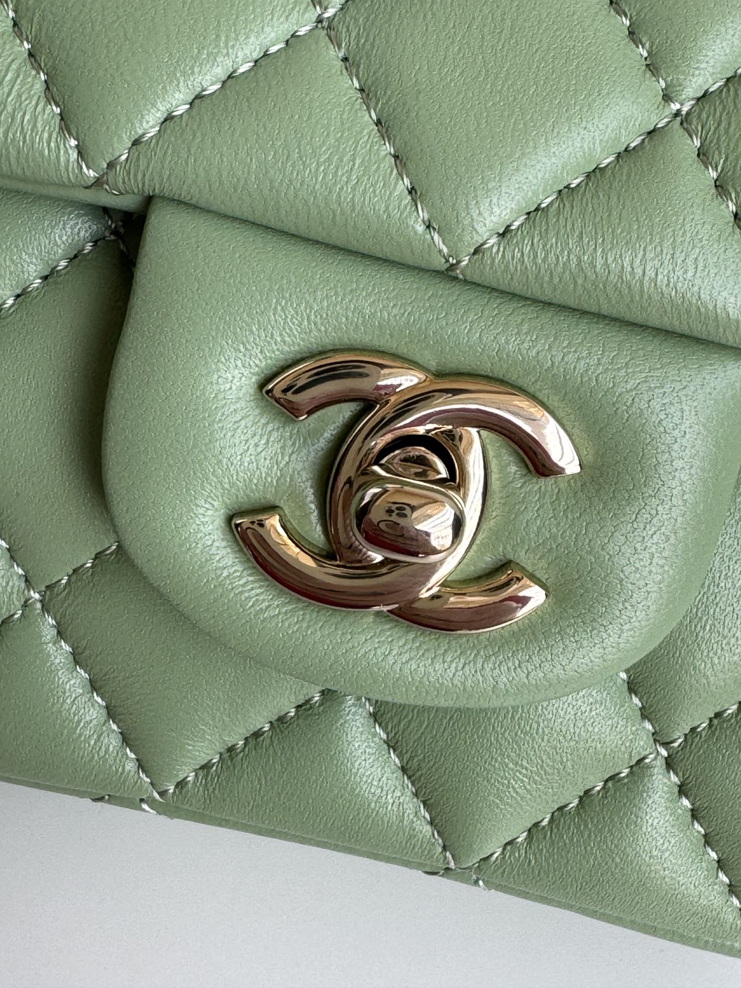 [TOP] CHANEL 21K Mini CF Handle Bag 20x12x6cm - 17 Colors - 711 Luxury