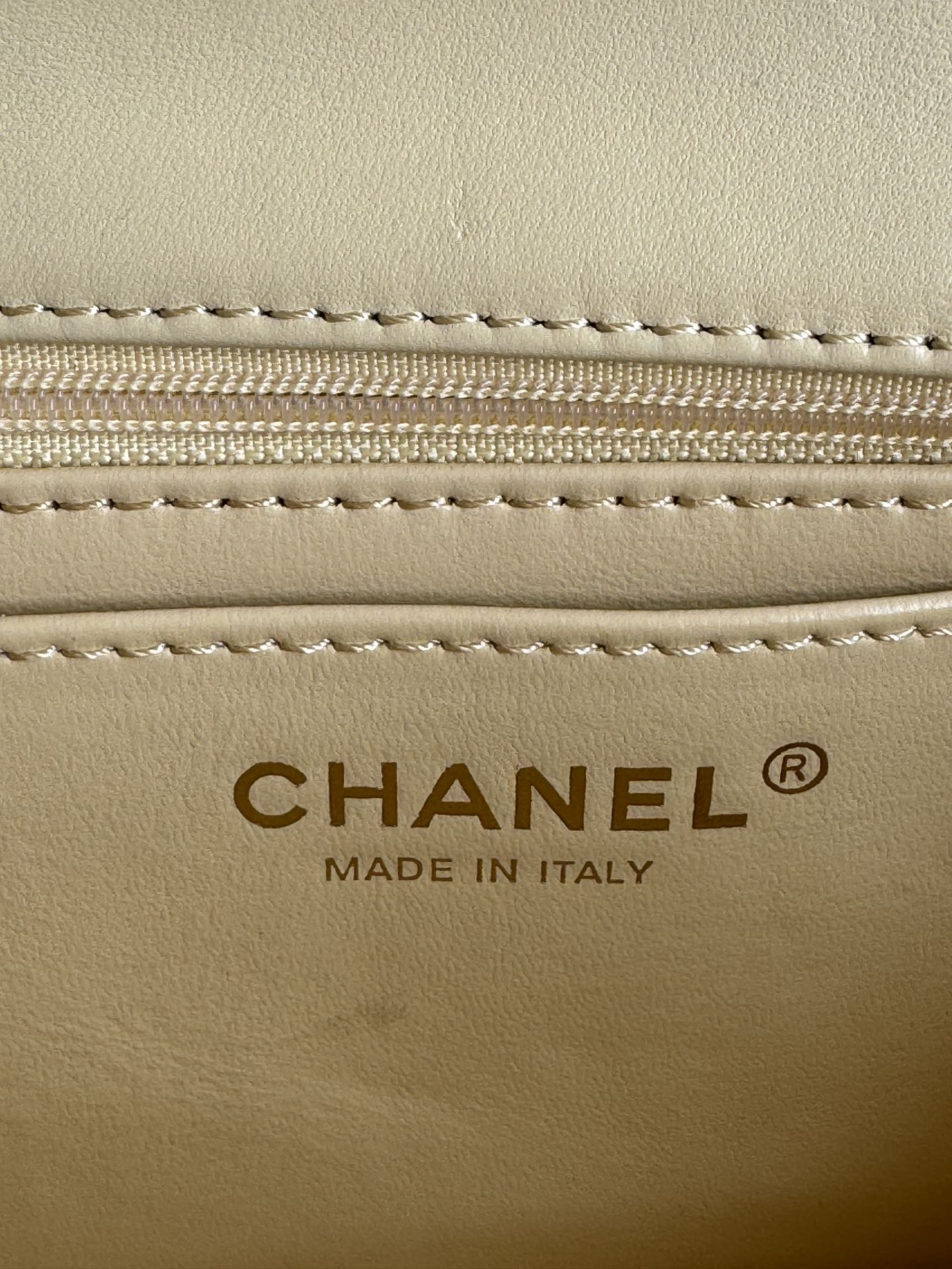 [TOP] CHANEL 21K Mini CF Handle Bag 20x12x6cm - 17 Colors - 711 Luxury