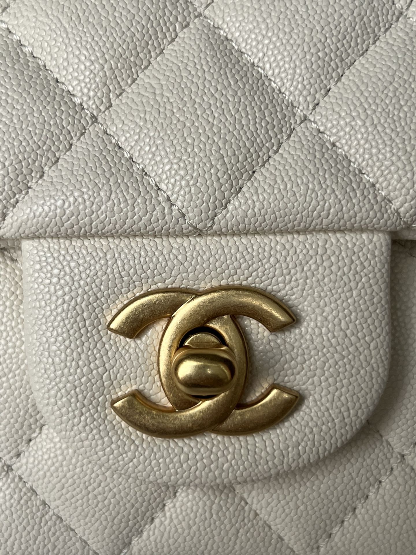 [TOP] CHANEL 21K Mini CF Handle Bag 20x12x6cm - 17 Colors - 711 Luxury