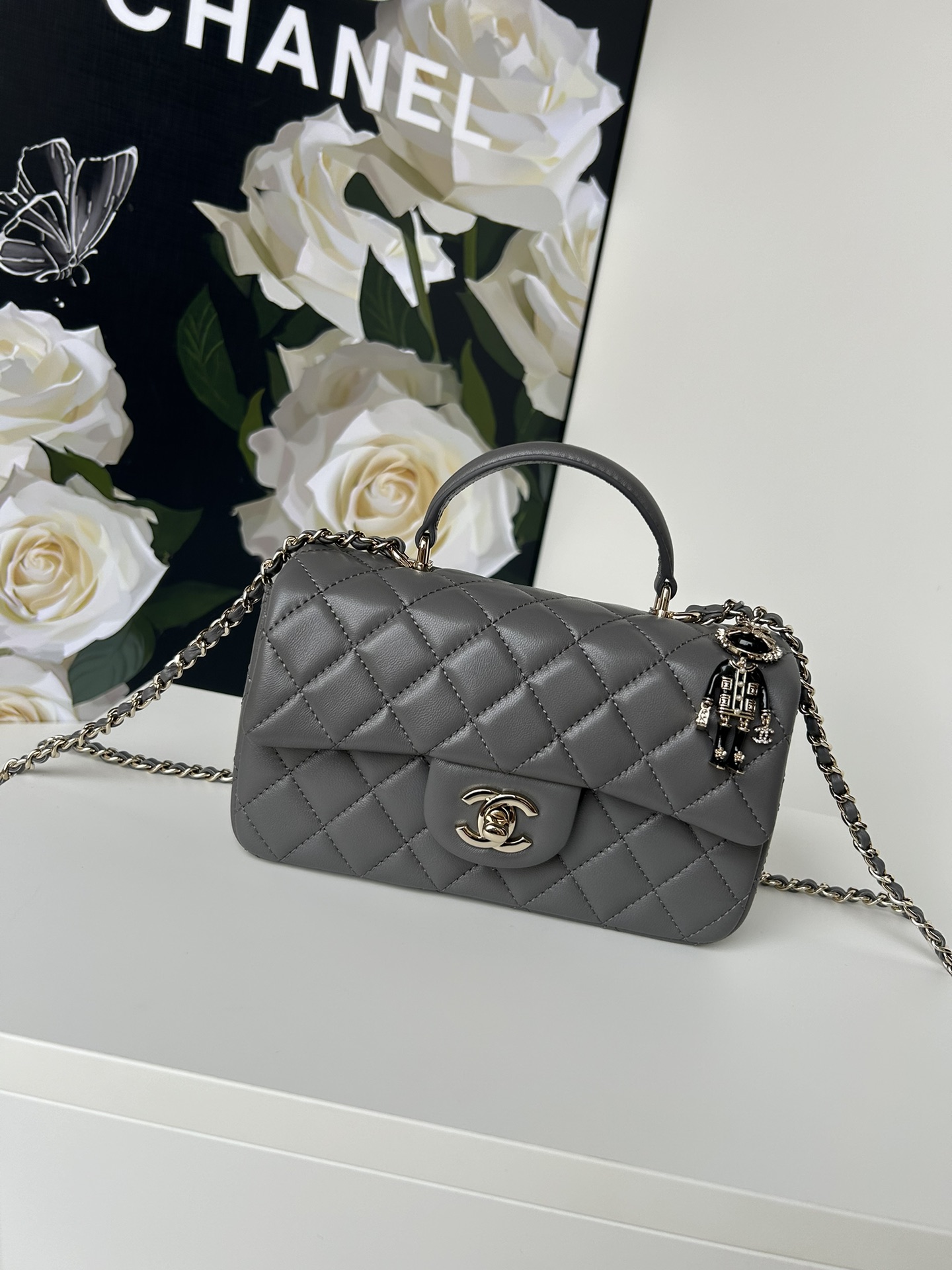 [TOP] CHANEL 21K Mini CF Handle Bag 20x12x6cm - 17 Colors - 711 Luxury