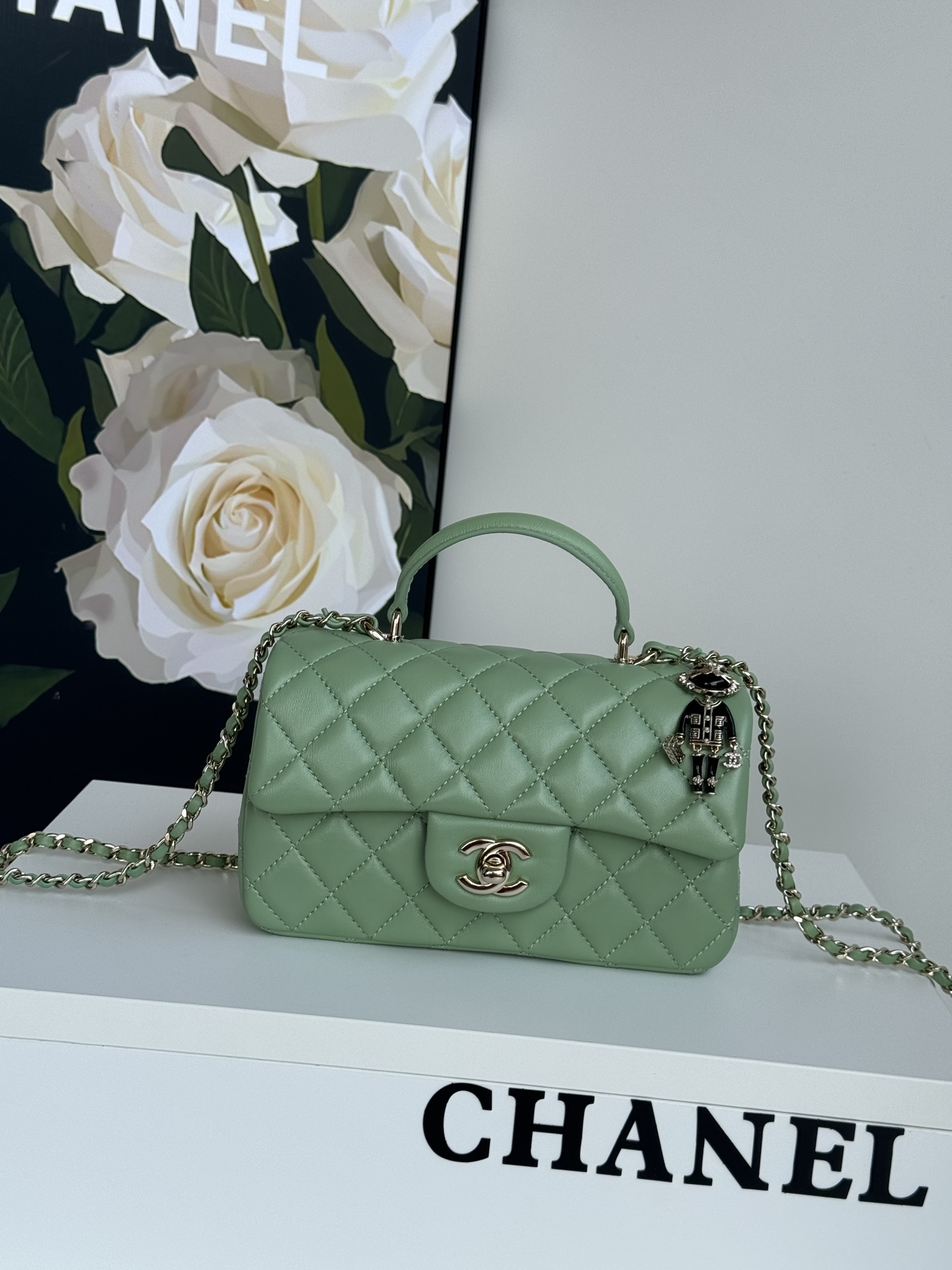 [TOP] CHANEL 21K Mini CF Handle Bag 20x12x6cm - 17 Colors - 711 Luxury