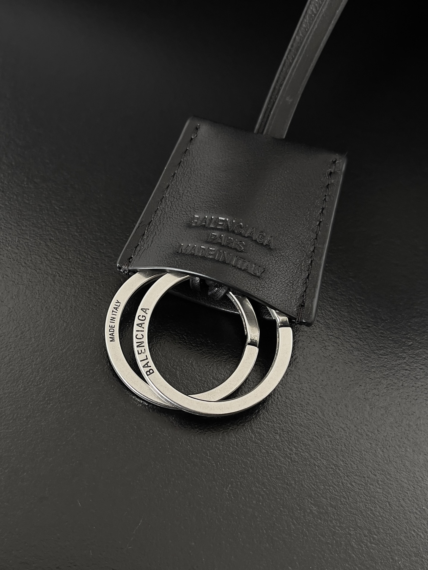 [TOP] BALENCIAGA Bel-Air Sheepskin Bag 25.9*28.9*16cm - Black