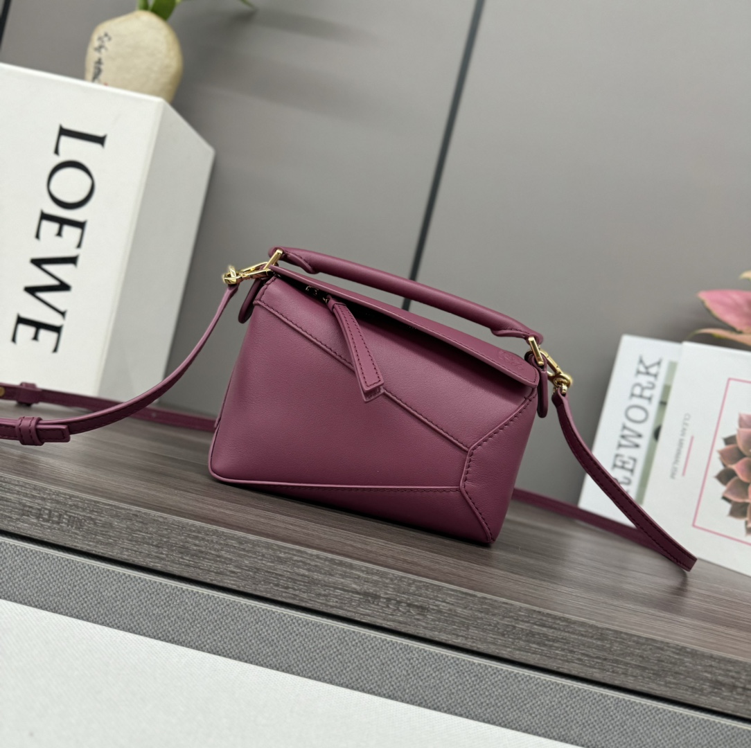[TOP] LOEWE Mini Puzzle Bag Anagram 18*12.5*8CＭ - Red