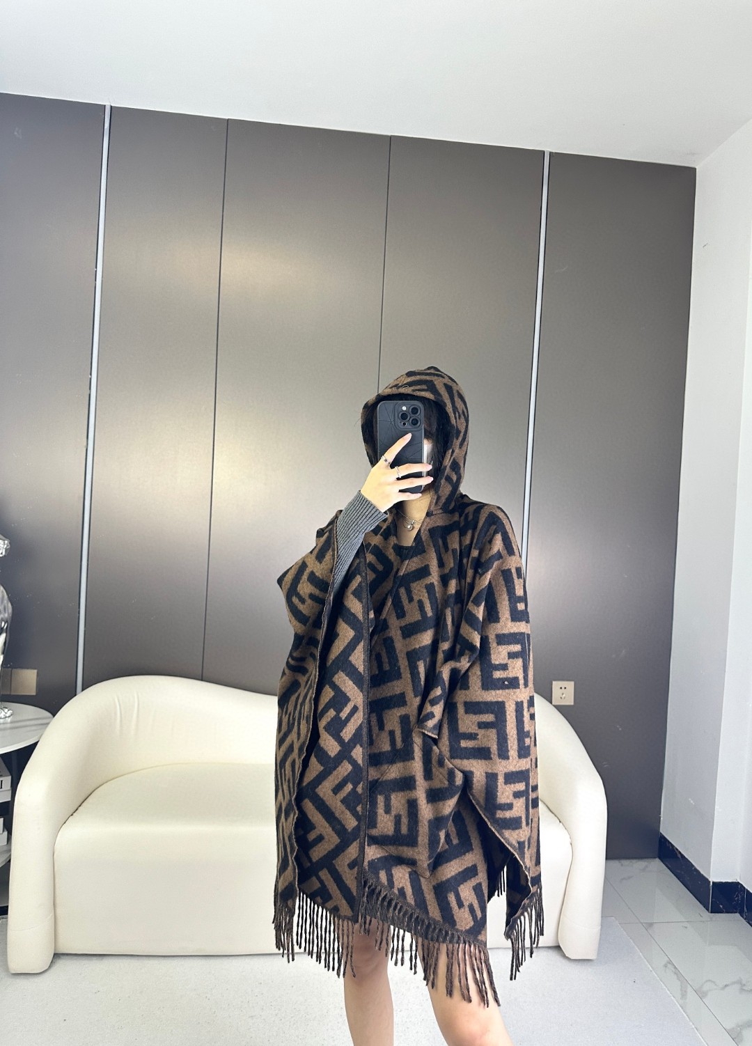 [TOP] FENDI FF Hooded Cape Shawl - Brown